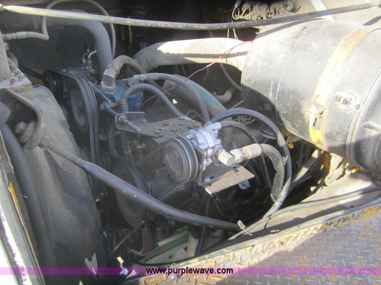 image for item B5607 1978 International F5050 feed truck