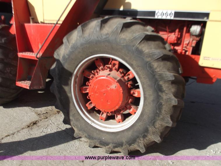 image for item B6148 1973 Case 2470 4WD tractor
