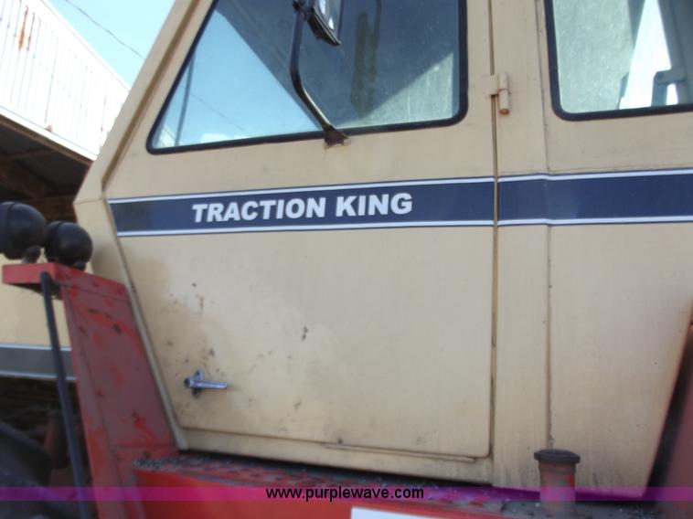 image for item B6148 1973 Case 2470 4WD tractor