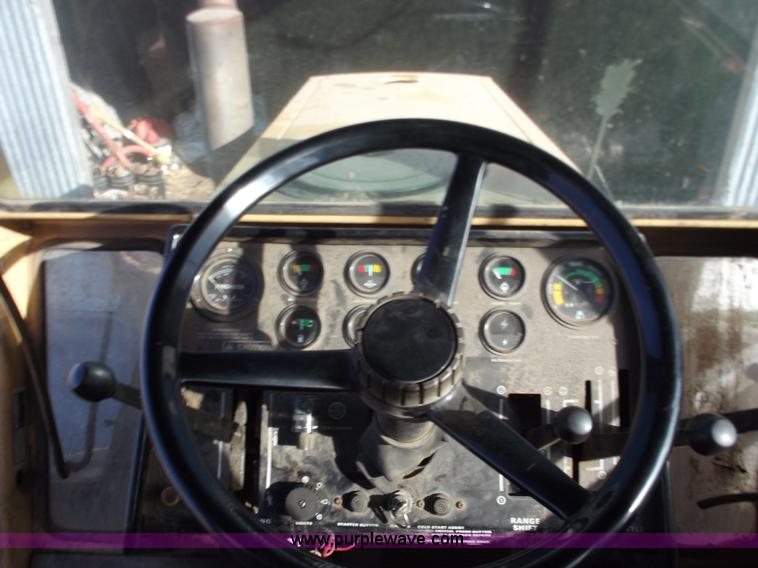 image for item B6148 1973 Case 2470 4WD tractor