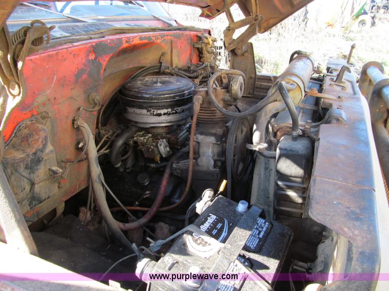 image for item D3007 1974 Chevrolet C65 dump truck