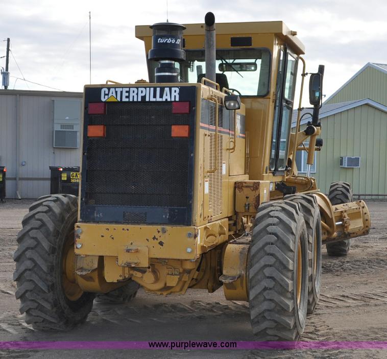 image for item A5810 1998 Caterpillar 140H motor grader VHP