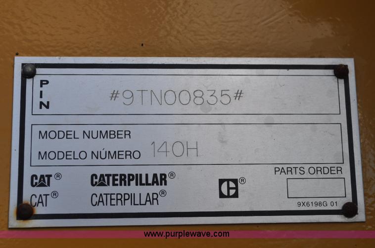 image for item A5810 1998 Caterpillar 140H motor grader VHP