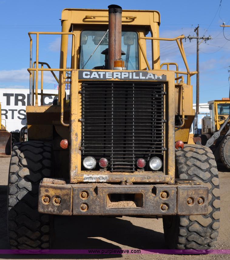 image for item A5811 1981 Caterpillar 966D wheel loader