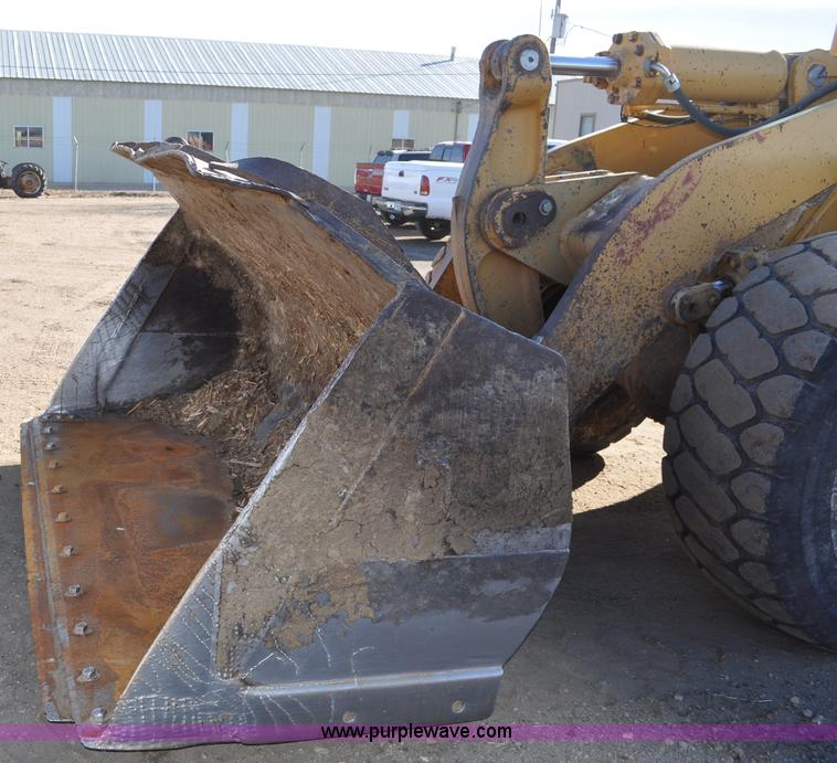 image for item A5811 1981 Caterpillar 966D wheel loader