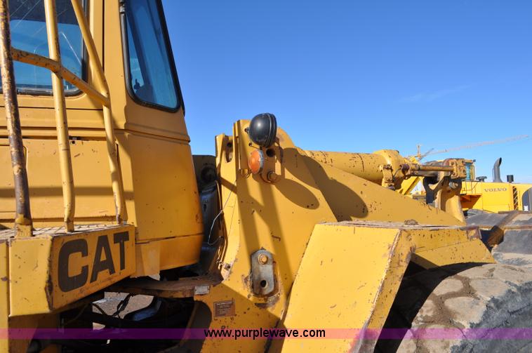 image for item A5811 1981 Caterpillar 966D wheel loader