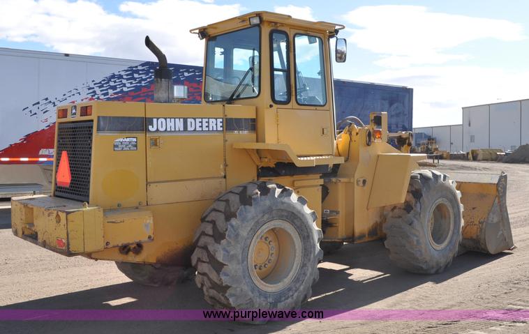 image for item A5813 1993 John Deere 624G wheel loader