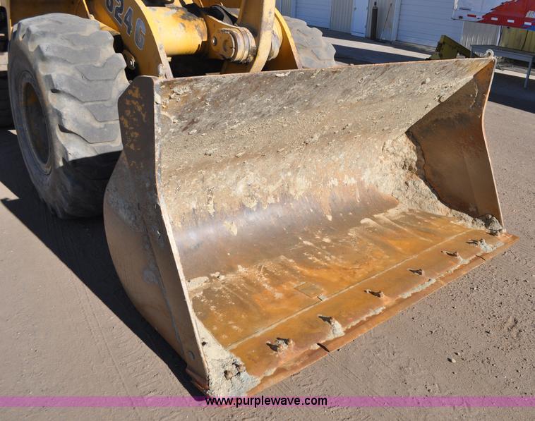 image for item A5813 1993 John Deere 624G wheel loader