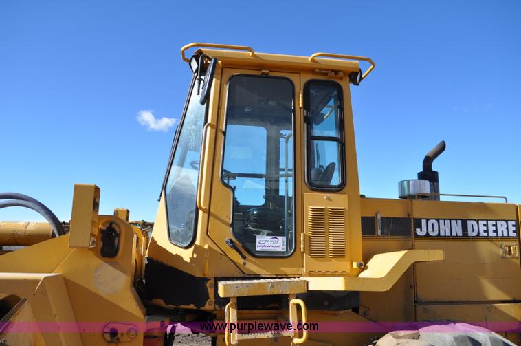 image for item A5813 1993 John Deere 624G wheel loader