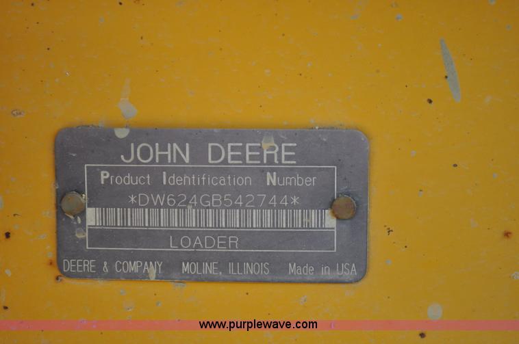 image for item A5813 1993 John Deere 624G wheel loader