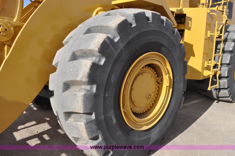 image for item A5814 1980 Caterpillar 988B wheel loader