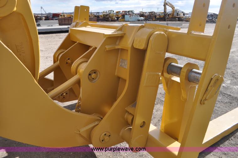 image for item A5814 1980 Caterpillar 988B wheel loader