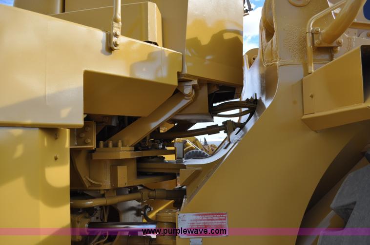 image for item A5814 1980 Caterpillar 988B wheel loader