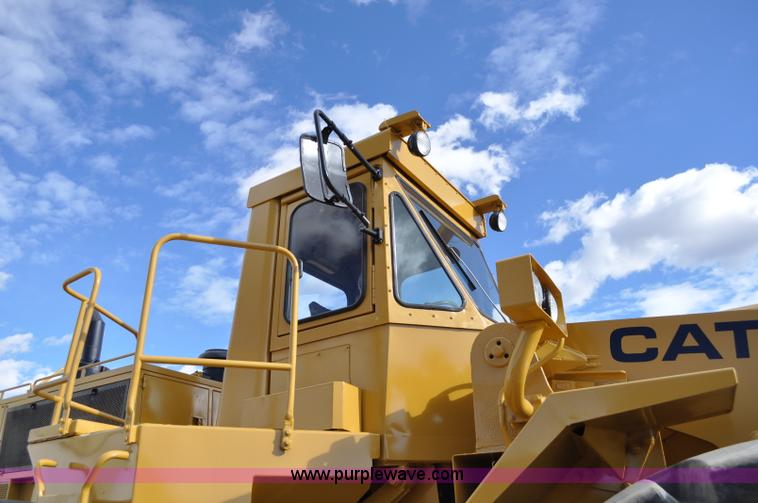 image for item A5814 1980 Caterpillar 988B wheel loader