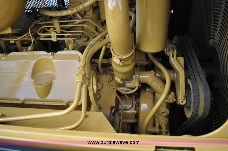 image for item A5814 1980 Caterpillar 988B wheel loader