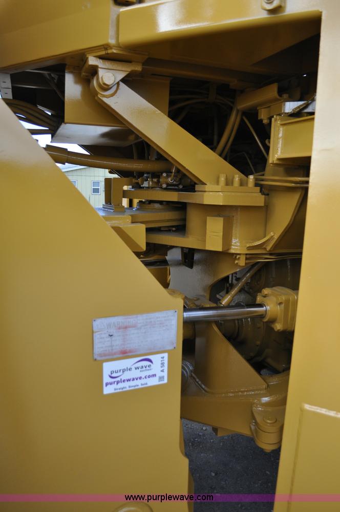 image for item A5814 1980 Caterpillar 988B wheel loader