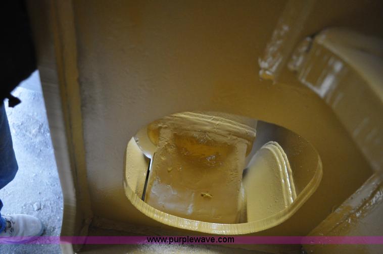 image for item A5814 1980 Caterpillar 988B wheel loader