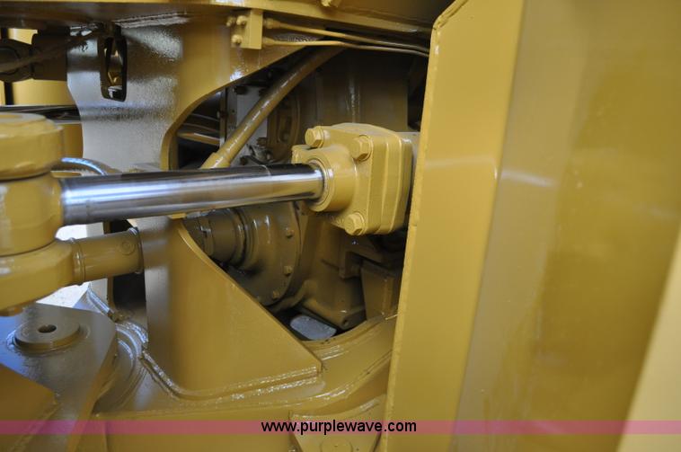 image for item A5814 1980 Caterpillar 988B wheel loader