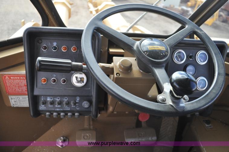 image for item A5814 1980 Caterpillar 988B wheel loader