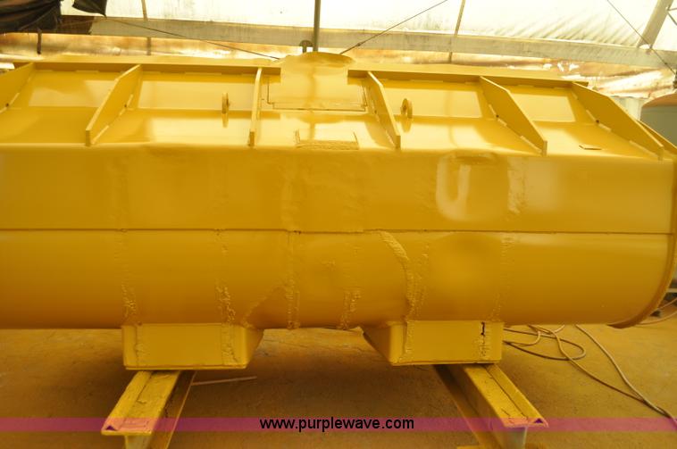 image for item A5814 1980 Caterpillar 988B wheel loader