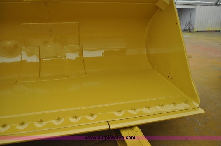 image for item A5814 1980 Caterpillar 988B wheel loader