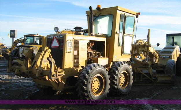 image for item A5815 1984 Caterpillar 140G motor grader