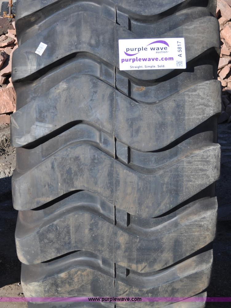 image for item A5817 (4) 29.5-29 Duramax tires