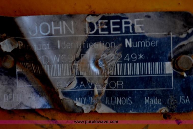 image for item A5841 1997 John Deere 690E LC excavator
