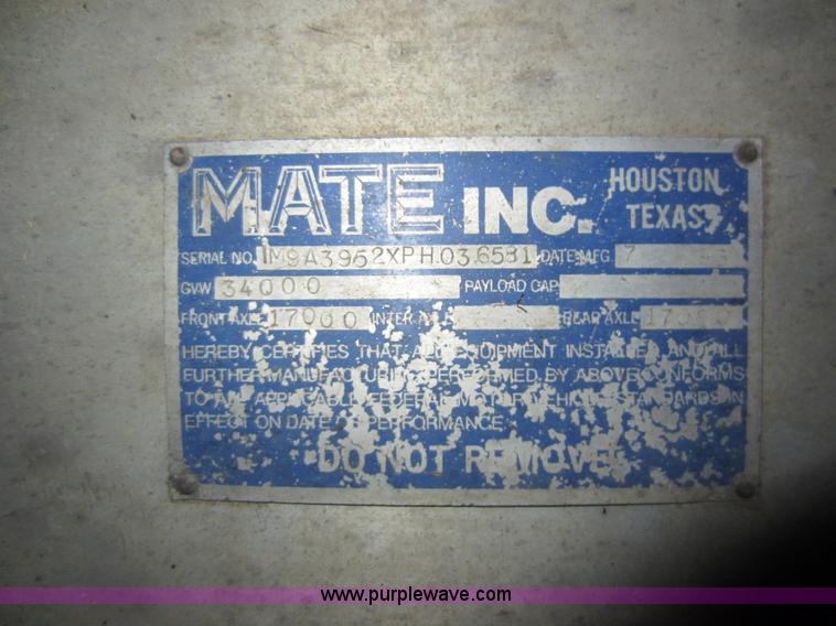 image for item A5641 1993 Mate 39' end dump trailer