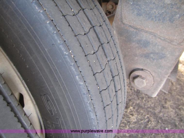 image for item B5596 1997 Timpte Super Hopper 46' grain trailer