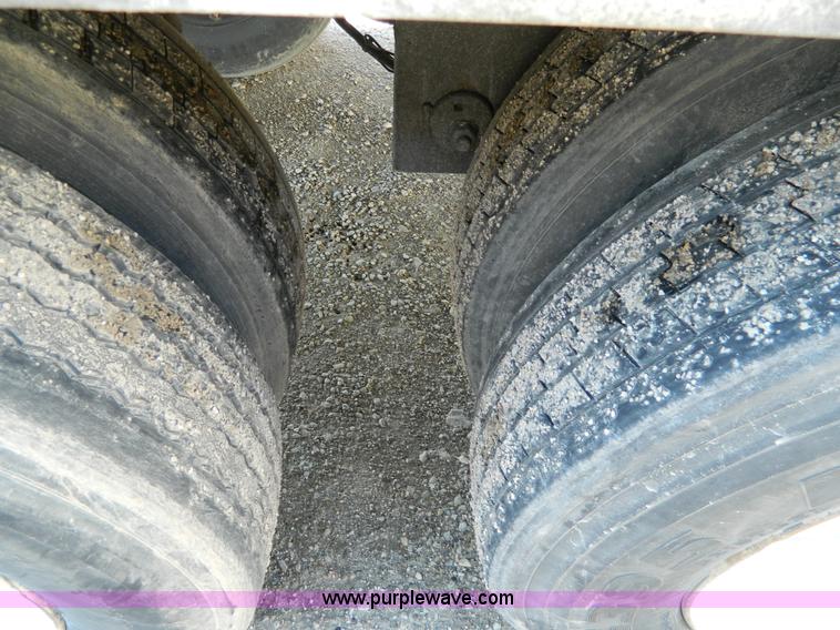 image for item D8759 2001 Great Dane box van trailer