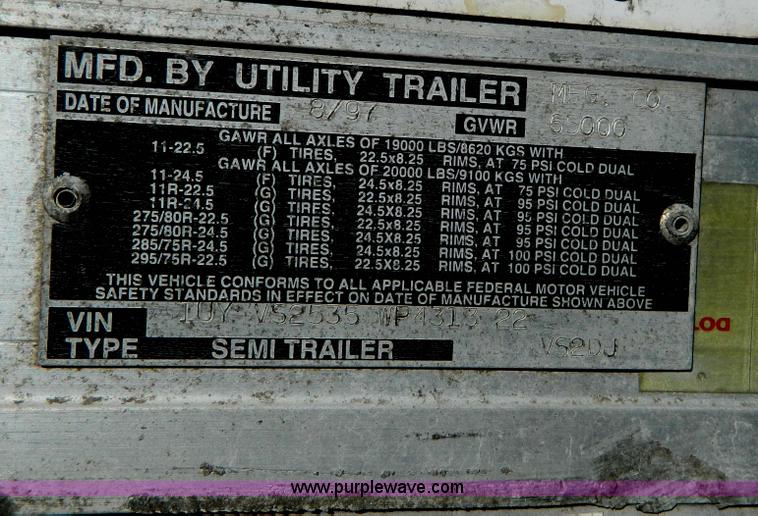 image for item D8761 1997 Utility box van trailer