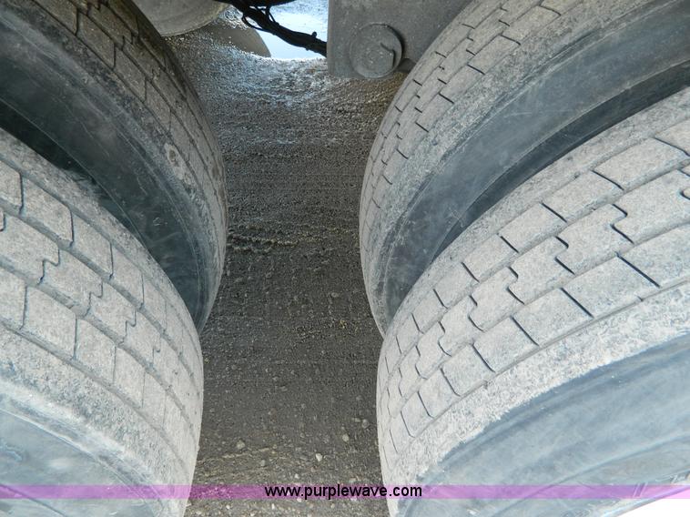 image for item D8764 2001 Great Dane box van trailer