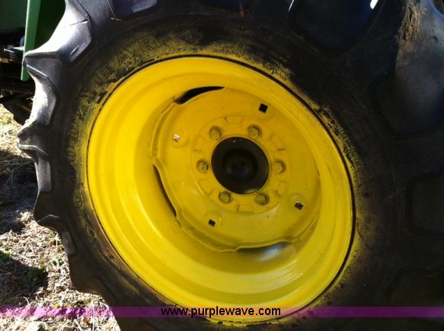 image for item A1847 John Deere 755 MFWD tractor