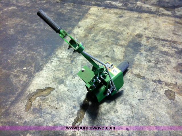 image for item A1847 John Deere 755 MFWD tractor