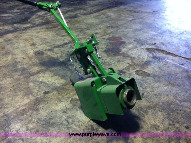 image for item A1847 John Deere 755 MFWD tractor