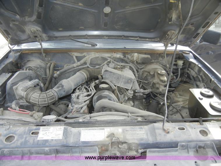 image for item A3457 1992 Ford Ranger XLT pickup truck