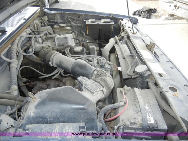 image for item A3457 1992 Ford Ranger XLT pickup truck