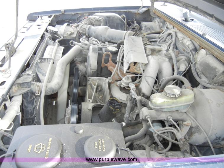 image for item A3457 1992 Ford Ranger XLT pickup truck