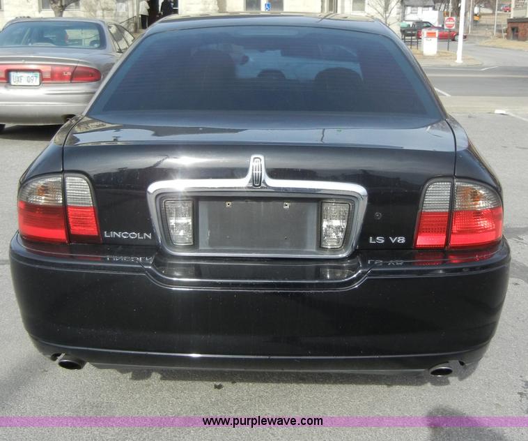 image for item A3459 2004 Lincoln LS