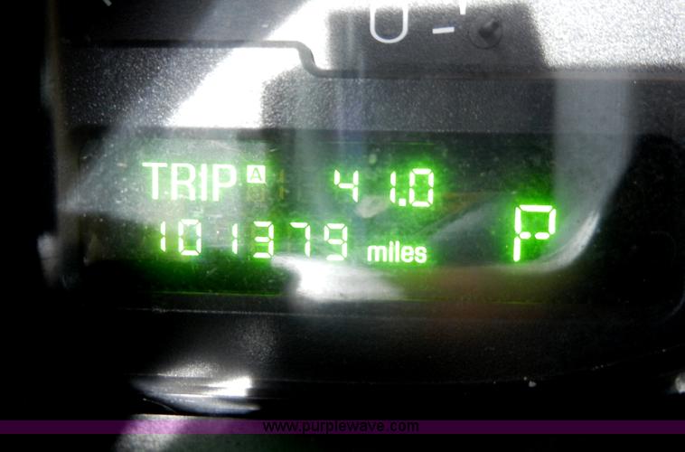 image for item A3459 2004 Lincoln LS