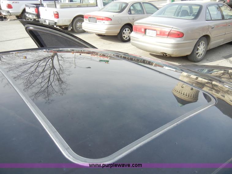 image for item A3459 2004 Lincoln LS