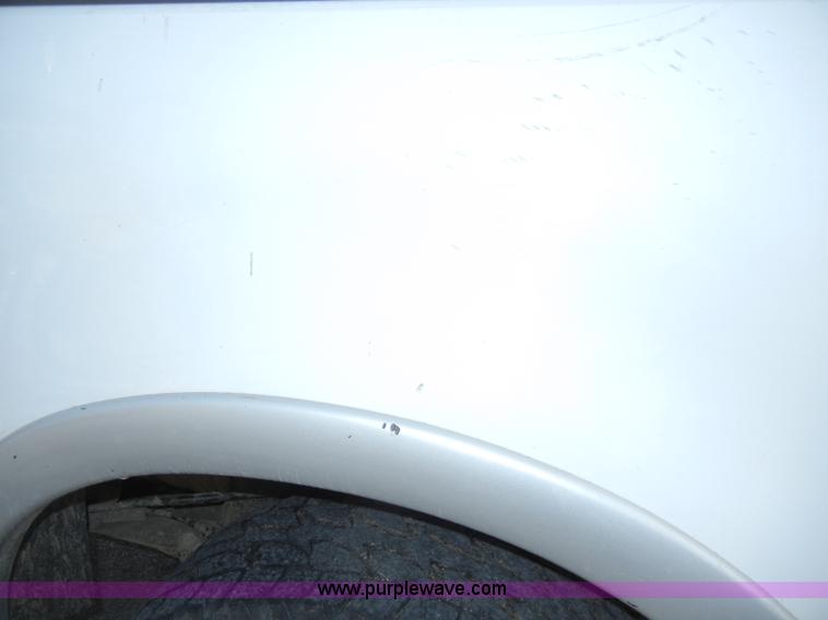 image for item A3460 2002 Ford F150 Lariat super crew pickup truck