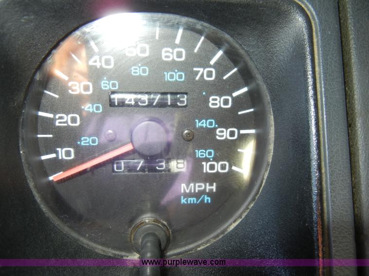 image for item A3467 1994 Jeep Wrangler SUV