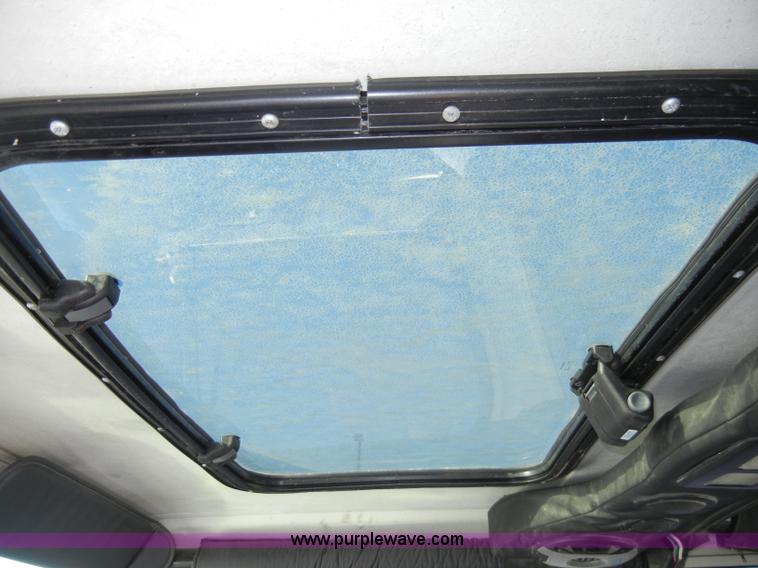 image for item A3467 1994 Jeep Wrangler SUV