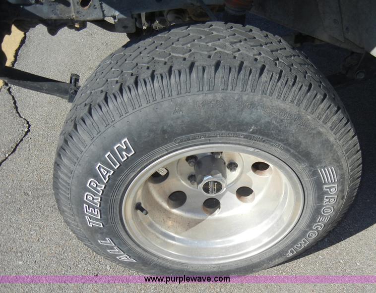 image for item A3467 1994 Jeep Wrangler SUV