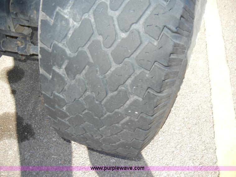 image for item A3467 1994 Jeep Wrangler SUV