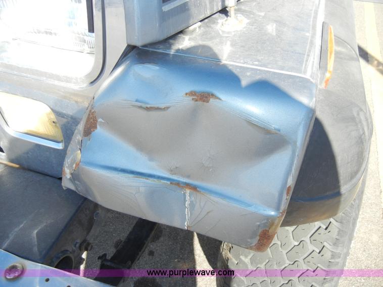 image for item A3467 1994 Jeep Wrangler SUV