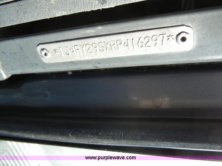 image for item A3467 1994 Jeep Wrangler SUV