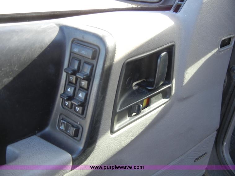 image for item A3468 1995 Jeep Grand Cherokee Laredo SUV